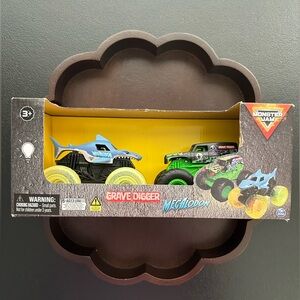 Monster Jam Monster Trucks ~ Grave Digger & Megalodon with Lights & Sounds
